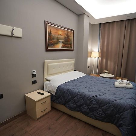 Driti Hotel Tirana Albania Luaran gambar