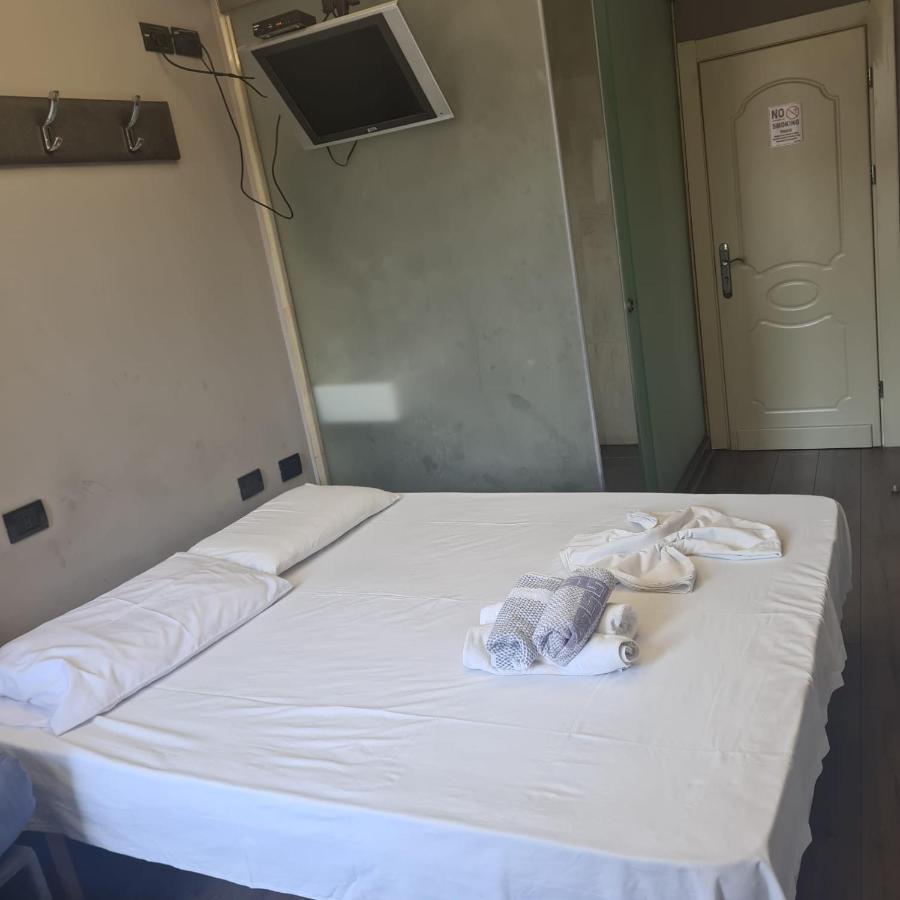 Driti Hotel Tirana Albania Luaran gambar