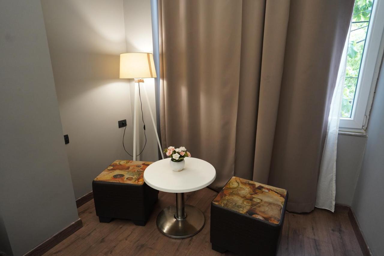 Driti Hotel Tirana Albania Luaran gambar