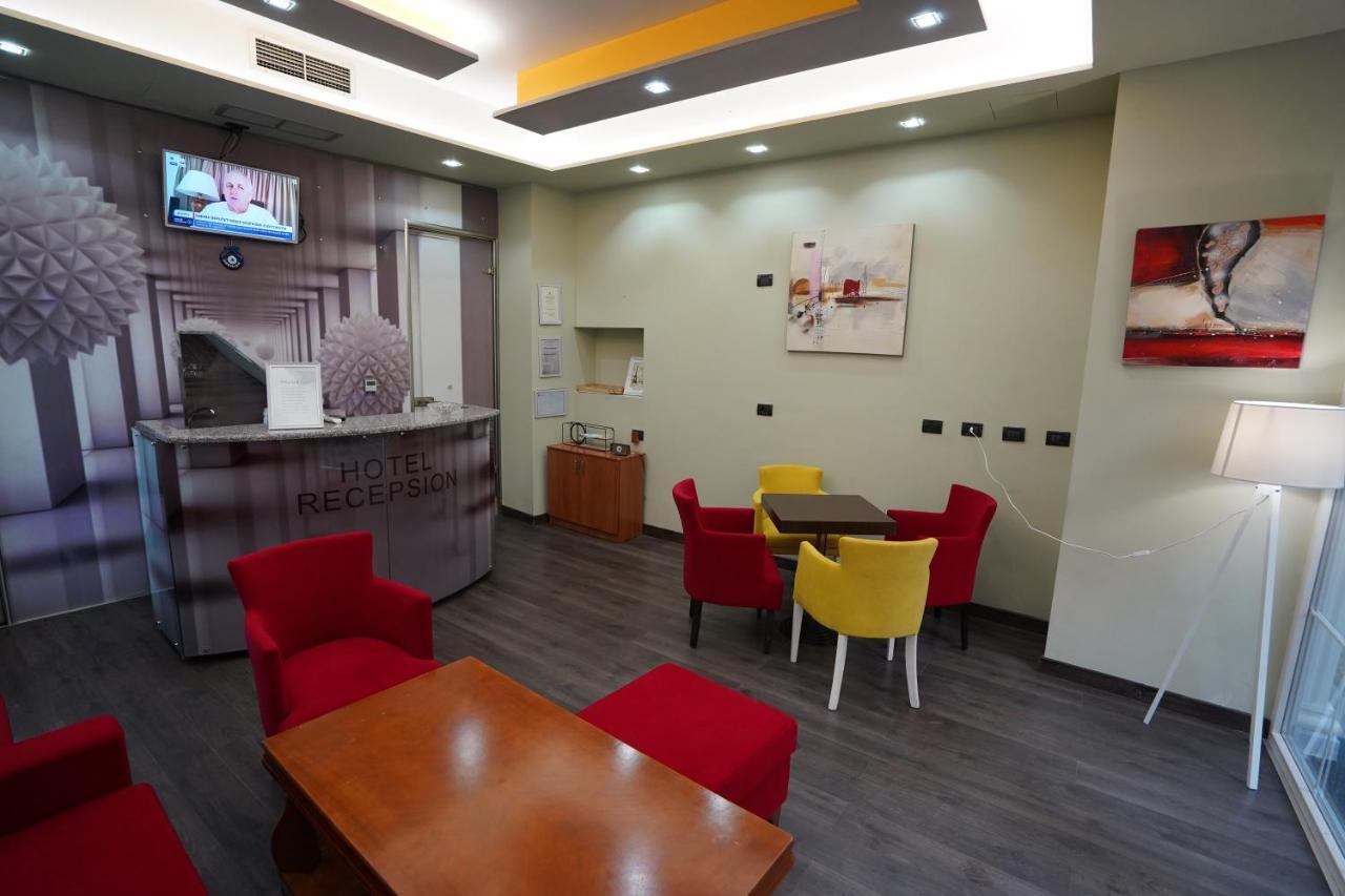 Driti Hotel Tirana Albania Luaran gambar