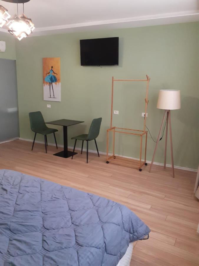 Driti Hotel Tirana Albania Luaran gambar